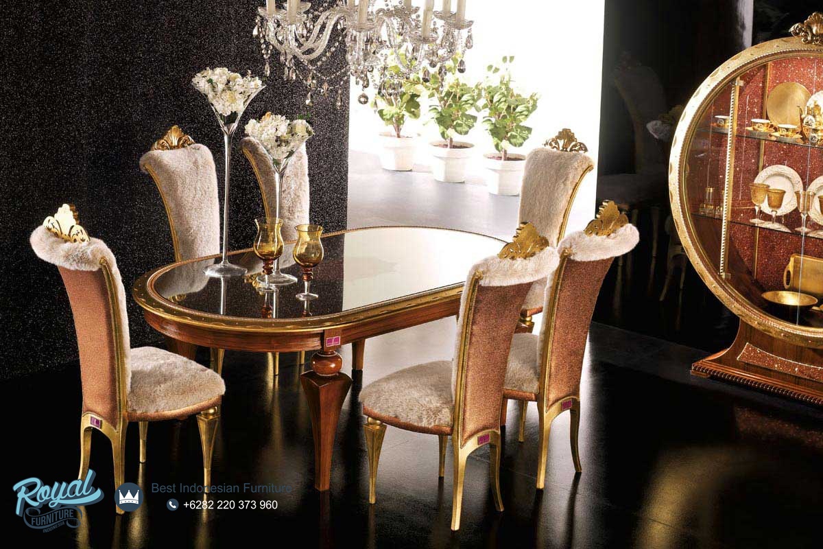 Set Kursi Meja Makan Mewah Terbaru Gold, 1 Set Meja Makan, Set Meja Makan Murah, Set Meja Makan Minimalis Modern, Set Meja Makan Mewah, Set Meja Makan Jati, Meja Makan Jati, Meja Kursi Makan Jepara, Meja Kursi Makan Kayu, Harga Set Meja Makan Jepara, Model Meja Kursi Makan Terbaru, Meja Makan Set, Meja Makan Jepara Klasik Murah, Royal Furniture, Mebel Jepara, Furniture Jepara, Meja Makan Mewah, Kursi Makan Mewah, Meja Makan Mewah Ukir, Kursi Makan Mewah Ukir, Meja Makan Mewah, Meja Makan Modern, Kursi Makan Mewah, Kursi Makan Modern, Set Meja Makan Mewah, Set Meja Makan Modern, Set Kursi Makan Modern, Set Kursi Makan Modern