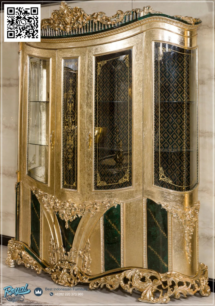 Dining Set Ukiran Jepara, Furniture Ruang Makan Elegan, Kursi Makan Ukiran Klasik, Meja Makan Besar Mewah, Meja Makan Custom Jepara, Meja Makan Gaya Eropa, Meja Makan Kayu Jati Klasik, Meja Makan Kayu Mahoni, Meja Makan Keluarga Mewah, Meja Makan Klasik Mewah, Meja Makan Mewah Jepara, Meja Makan Model Istana, Meja Makan Royal Terbaru, Meja Makan Ukir Gold, Meja Makan Ukir Terbaru, Meja Makan Ukiran Jepara, Royal Dining Set Jepara, Set Kursi Makan Klasik, Set Meja Makan Klasik,Lemari Kaca Hias Klasik Ukir Jepara Mewah Terbaru Royal Dining Set