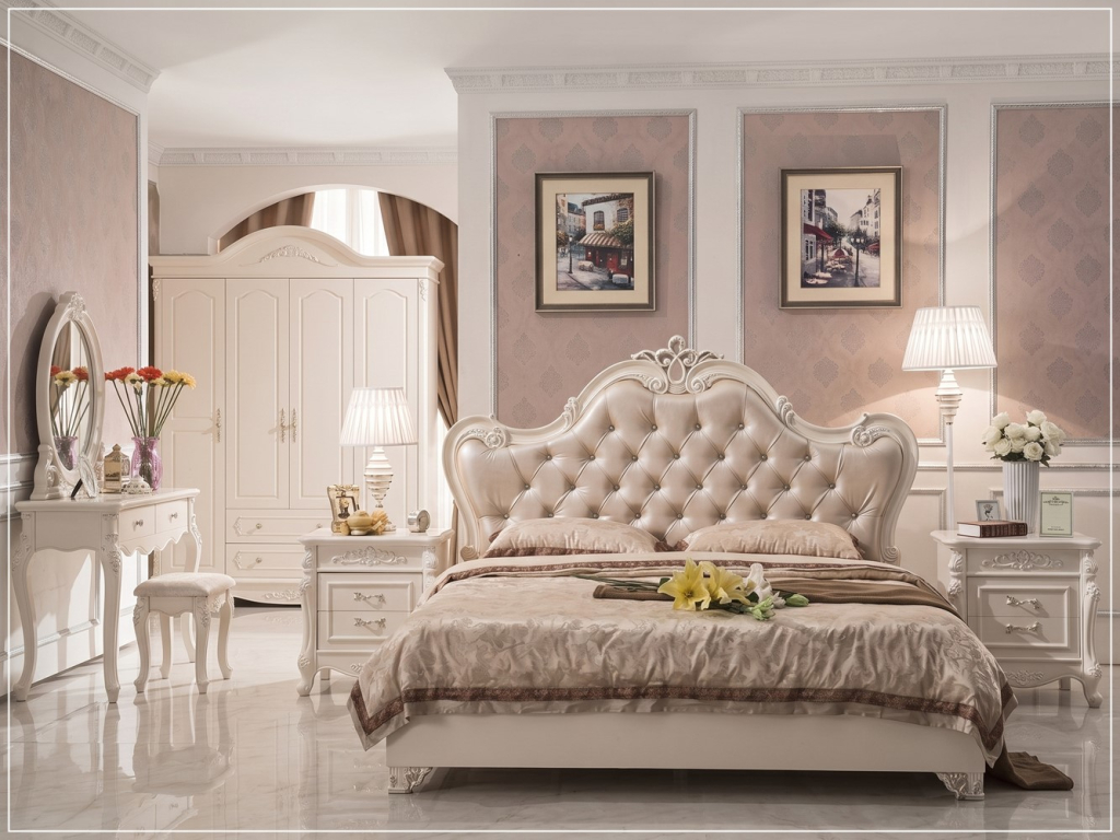Interior Kamar Set Klasik Modern Eropa Mewah Ukir Jepara Cat Duco Aman untuk Kesehatan, Furnitur Klasik, Furniture Mewah, Kamar Set Mewah, Kamar Set Ukiran, Mebel Ukiran, Ranjang Mewah, Ranjang Ukir, Set Kamar Mewah, Set Kamar Tidur, Set Kamar Ukir, Tempat Tidur Klasik, Tempat Tidur Mewah